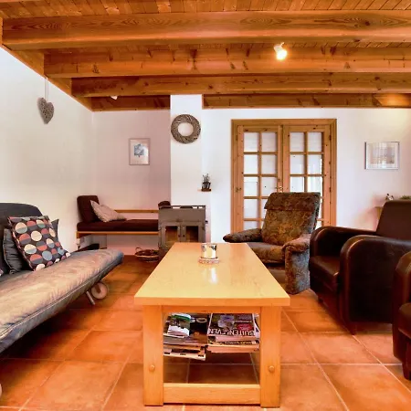 Modern Holiday In Butgenbach Near Forest Сasa de vacaciones *