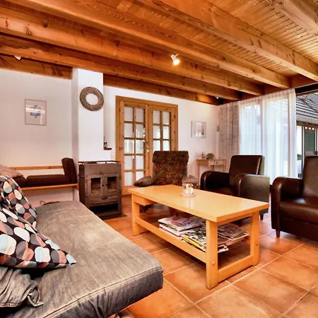 Сasa de vacaciones Modern Holiday In Butgenbach Near Forest